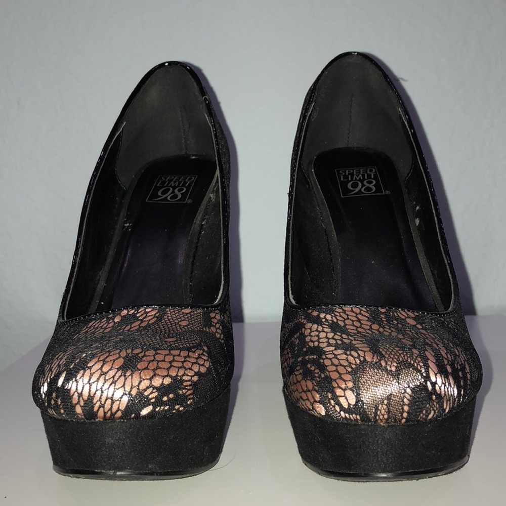 Heels - Picture 4 of 4